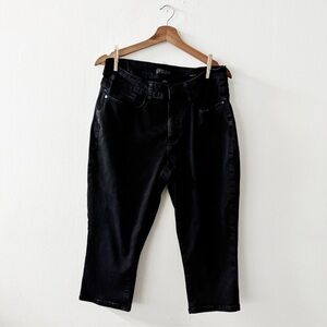 Judy blue black capris 14W
